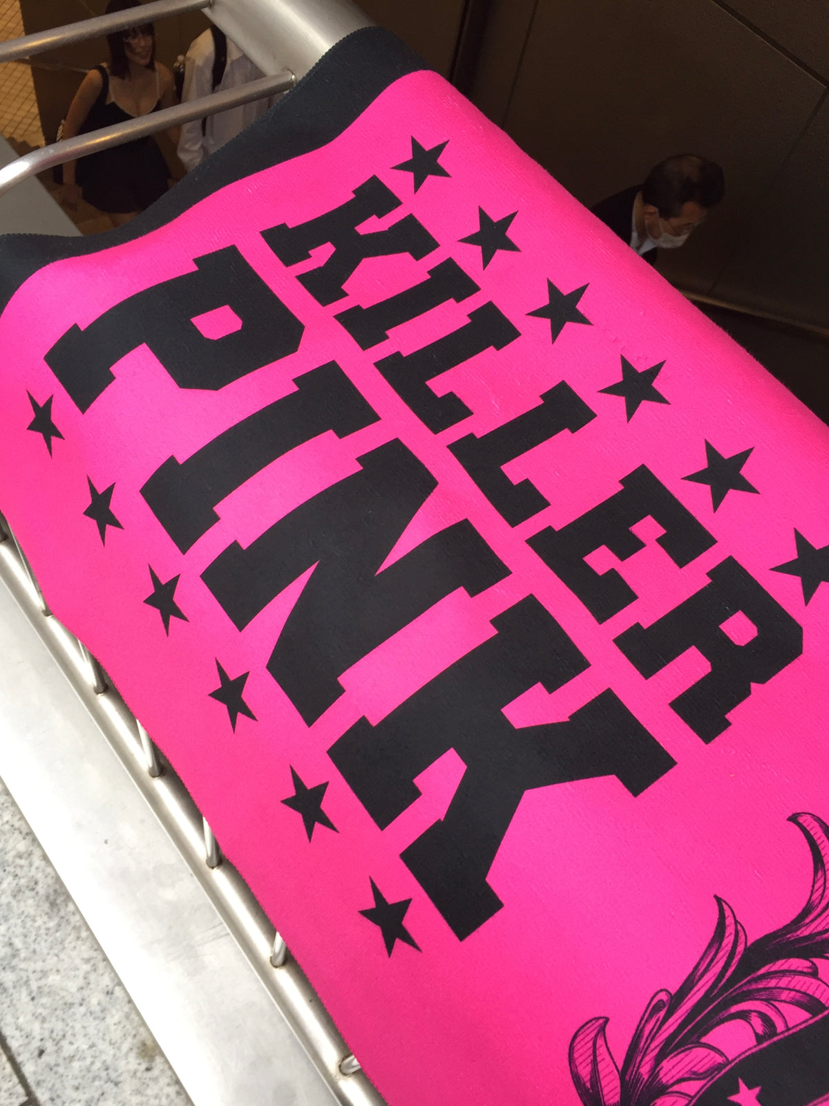 KILLERPINK GIRLS UNIT TOWEL